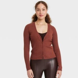 Fine Gauge Ribbed Cardigan - A New Day. Excellent preowned condition, medium.